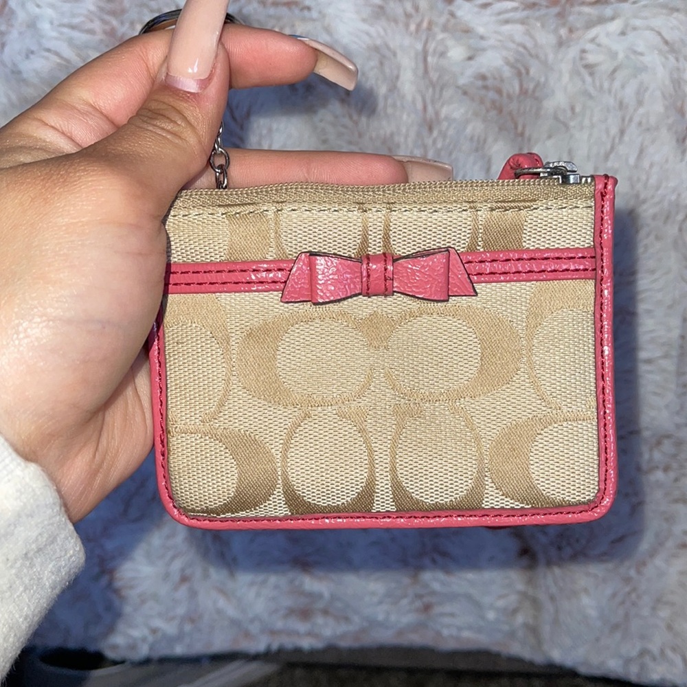 coach mini wallet